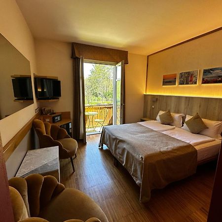 Hotel Cortese 아르메노 외부 사진