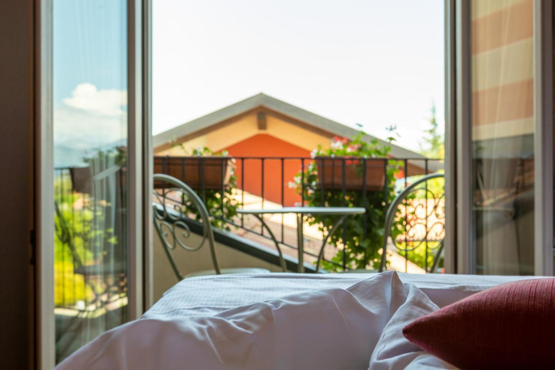 Hotel Cortese 아르메노 외부 사진