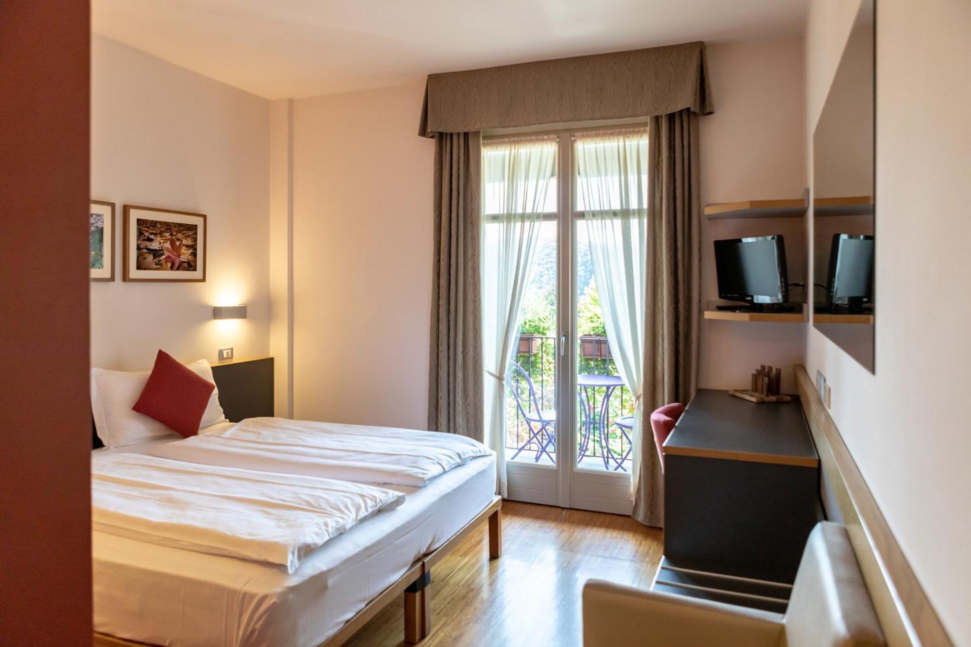 Hotel Cortese 아르메노 외부 사진