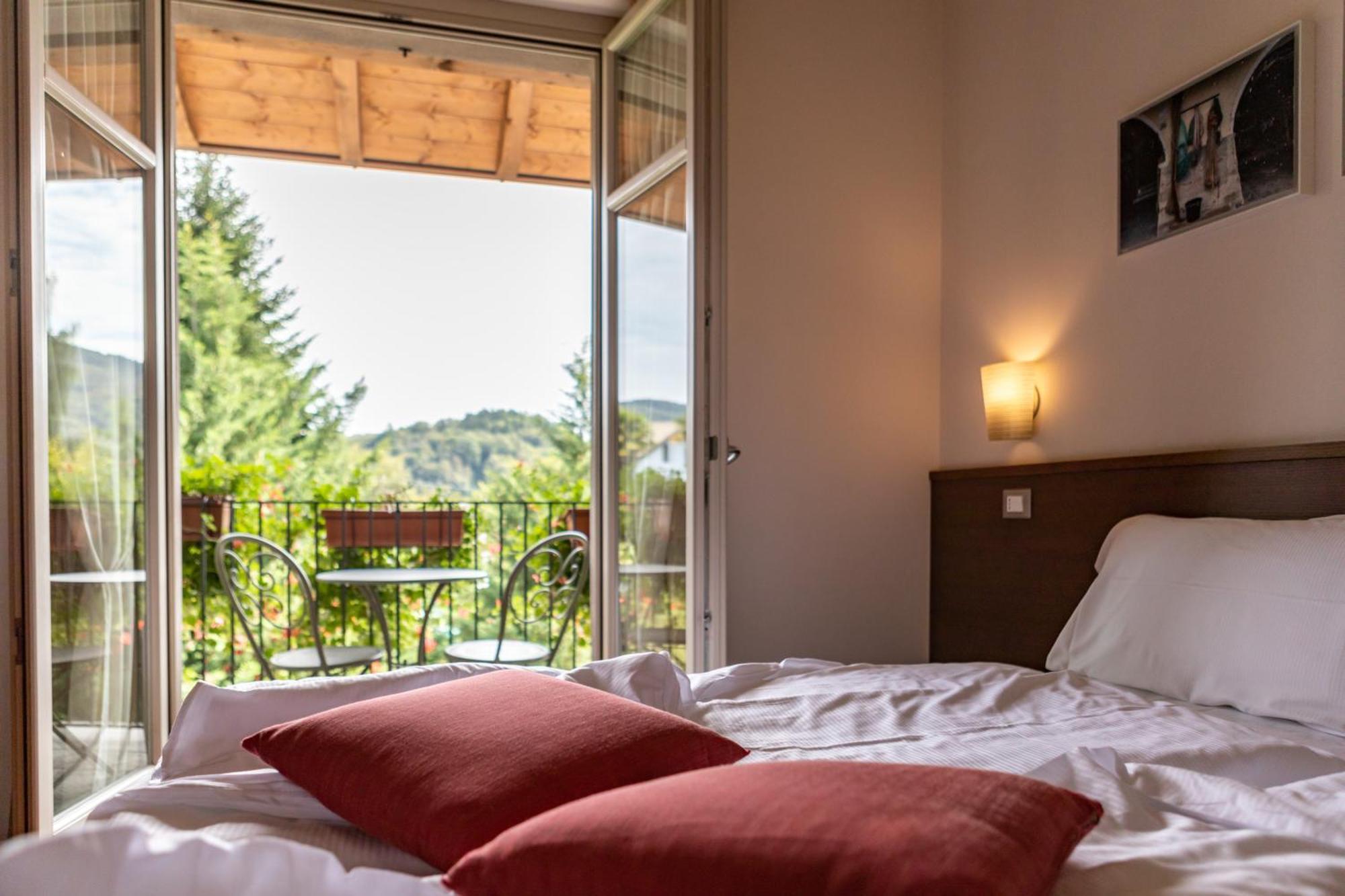 Hotel Cortese 아르메노 외부 사진